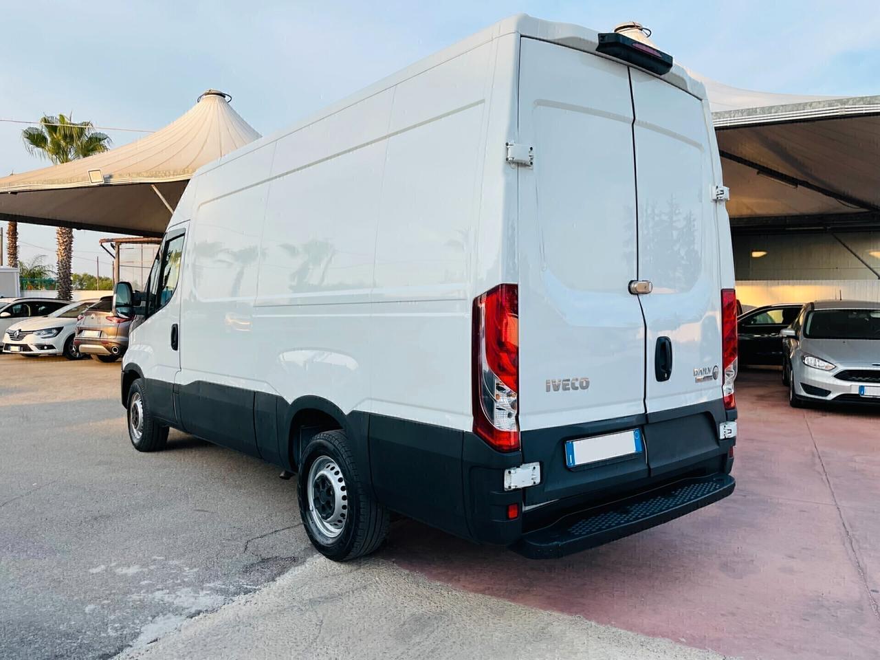 Iveco Daily 35 S14 136CV HI-MATIC L3H2