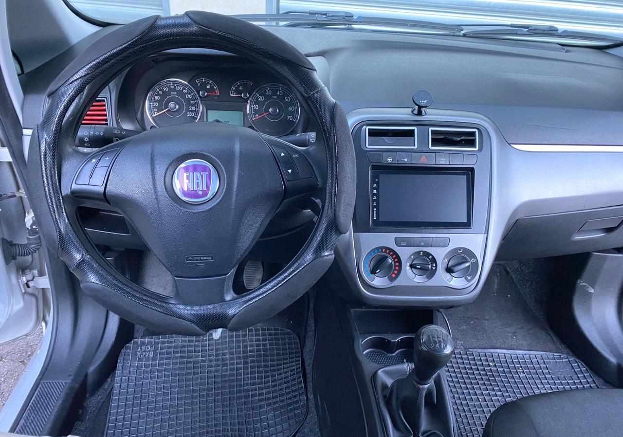 Fiat Punto 1.3 MJT II 75 CV 5p. Lounge