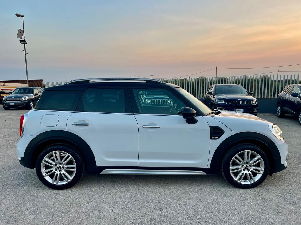 MINI COUNTRYMAN 2.0 D 150CV AUT HYPE FULL LED