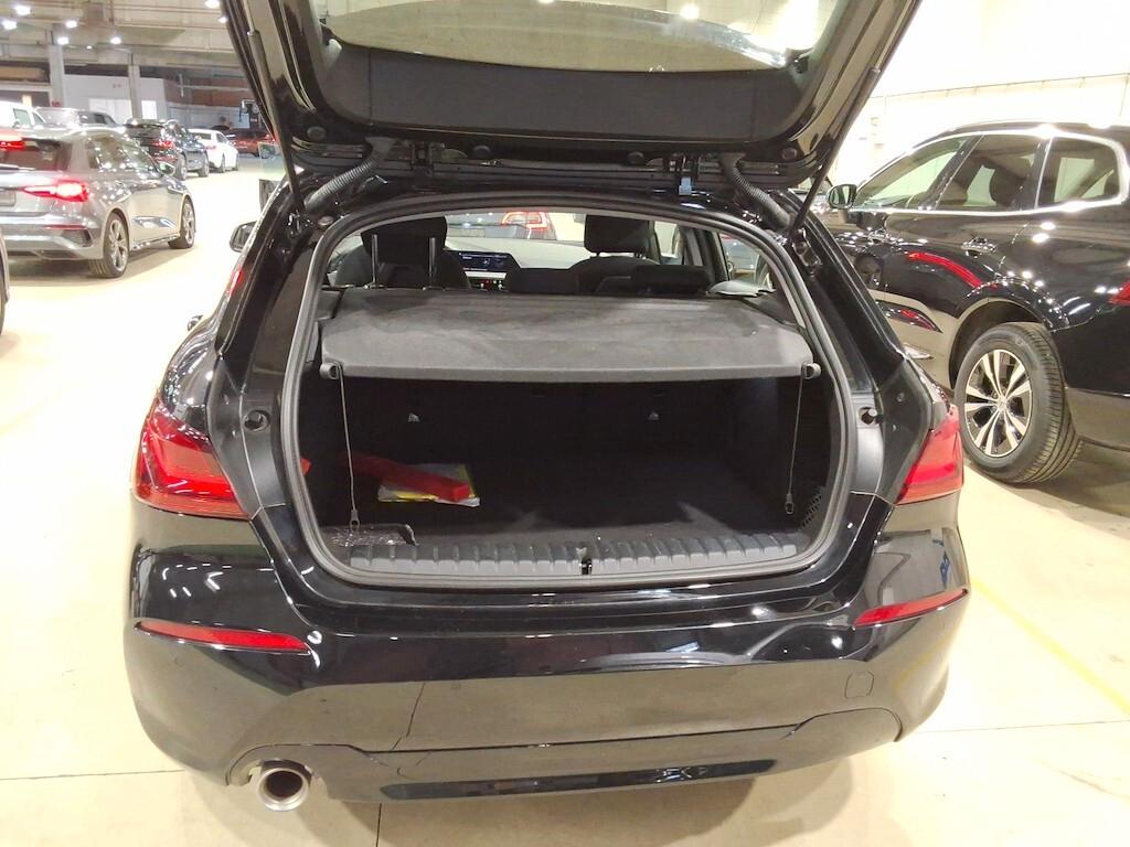 BMW 116D 115CV 6M. BUSINESS ADVANTAGE ( FARI LED - BMW DIGITAL COCKPIT - CRUISE - NAVI - MIRROR - PDC )