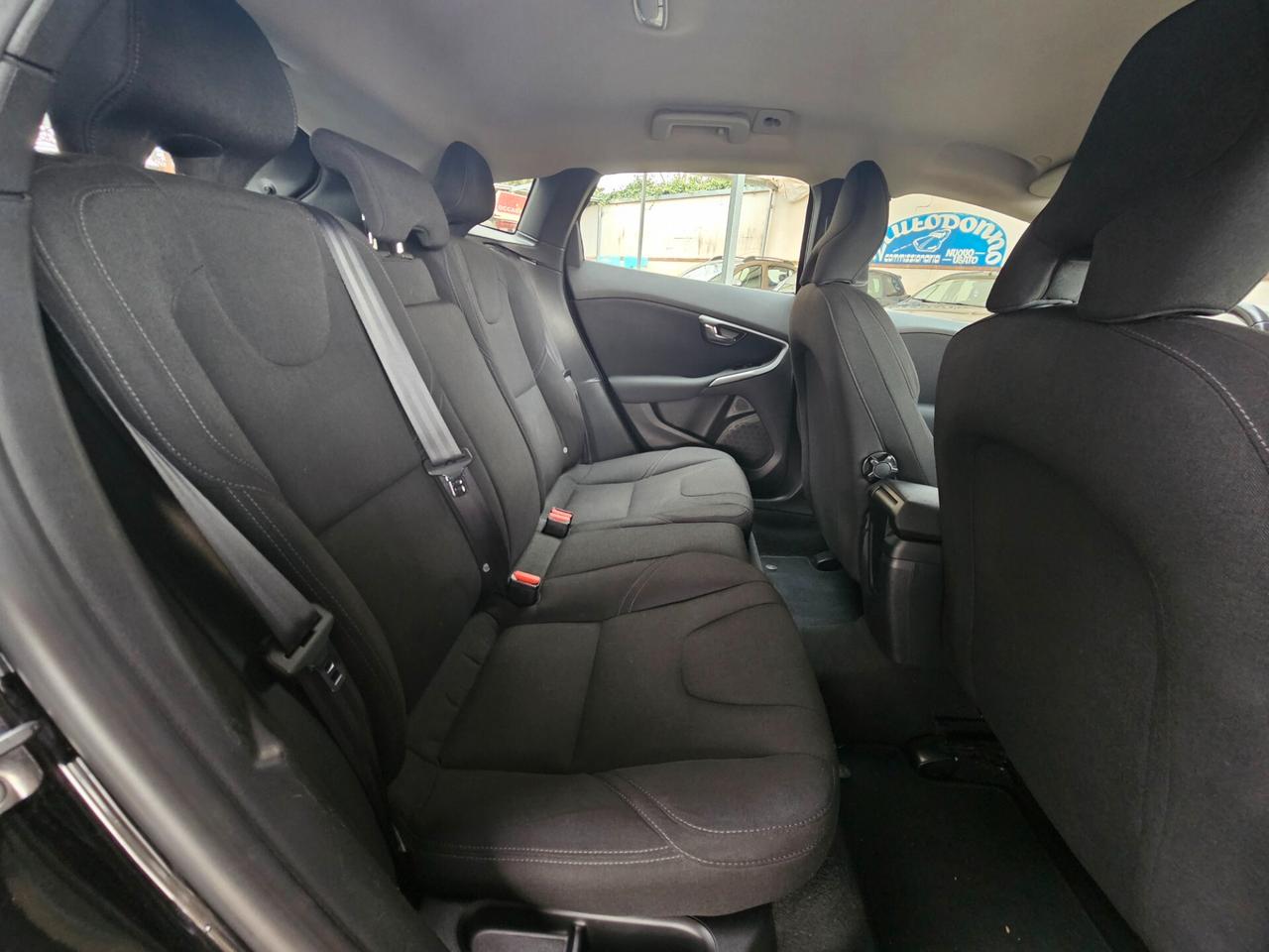 Volvo V40 D2 Momentum