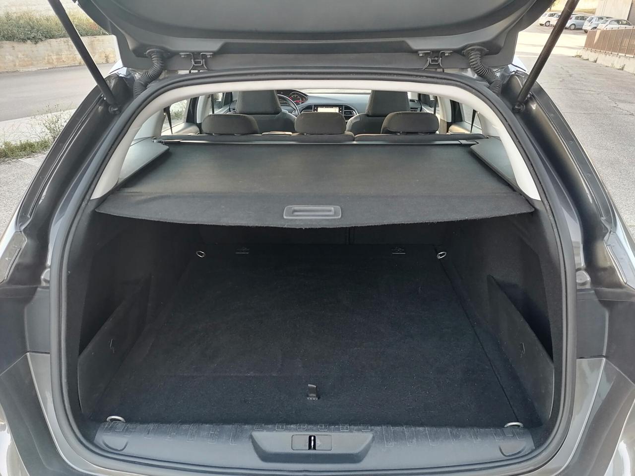 Peugeot 308 BlueHDi 130 SW Allure TETTO PANORAMICO 2018