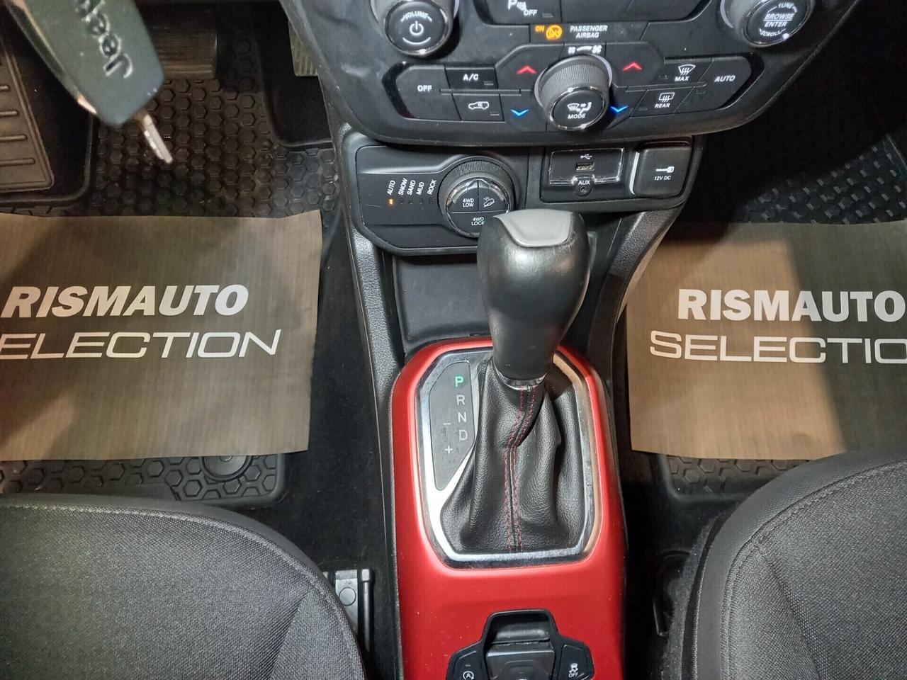 Jeep Renegade 2.0 Mjt 170CV 4WD Active Drive Low Trailhawk