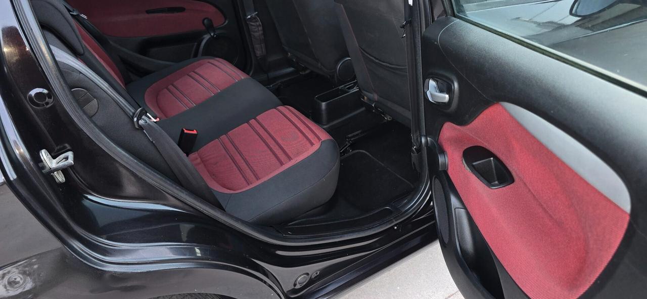 Fiat Grande Punto 1.4 5 porte metano valido per 4 anni