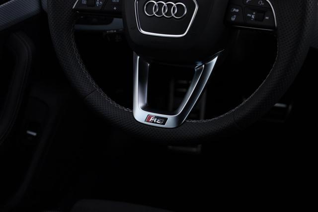 AUDI RS4 Avant