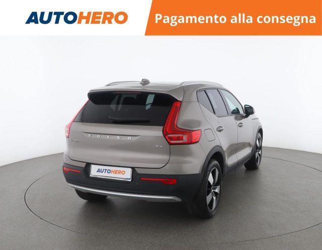 VOLVO XC40 T3 Geartronic Momentum Pro