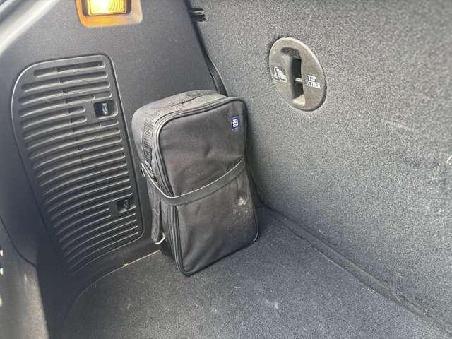 Opel Adam 1.4 Glam Gpl-tech 87cv E6