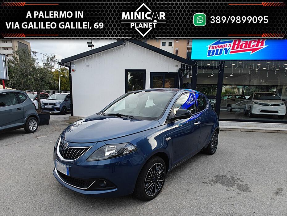Lancia Ypsilon 1.0 FireFly 5 porte S&S Hybrid Gold Plus