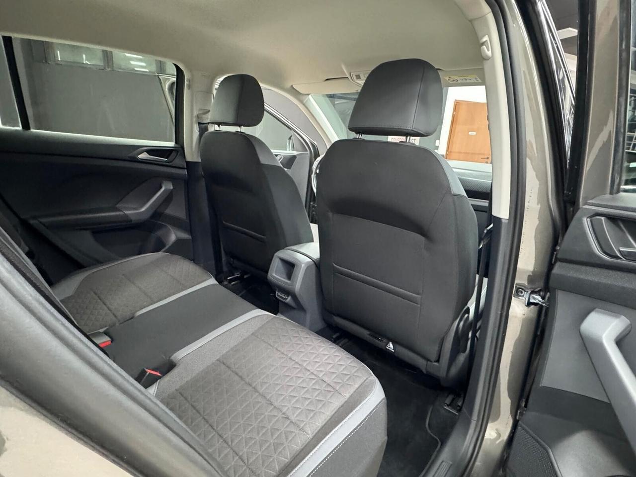 Volkswagen T-Cross 1.6 TDI DSG SCR Advanced BMT