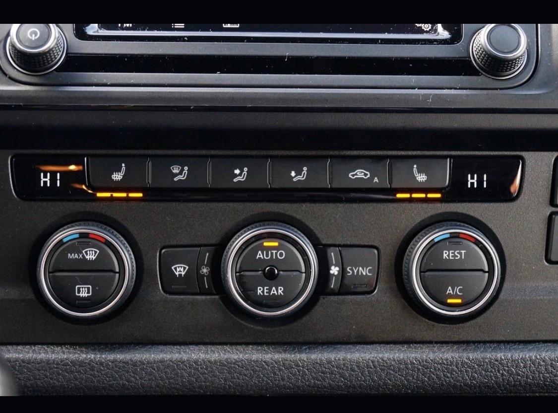 Volkswagen Caravelle 2.0 TDI 204CV 4 Motion PL Comfortline 7 Posti