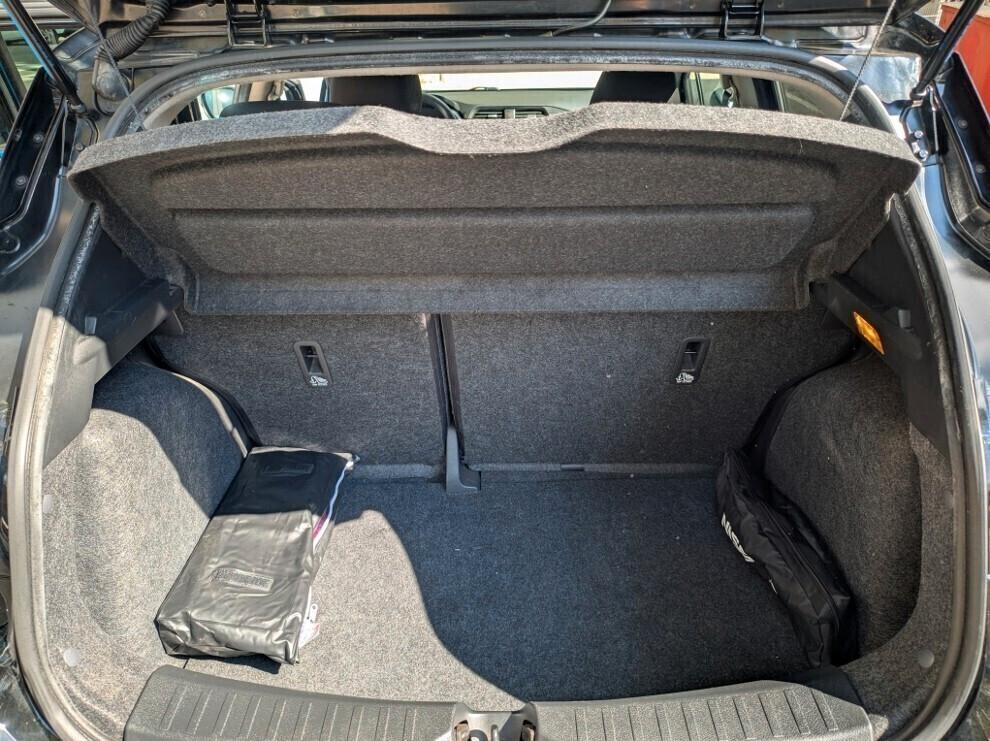 Nissan Micra 1.0 GPL UNICO PROPRIETARIO E 6