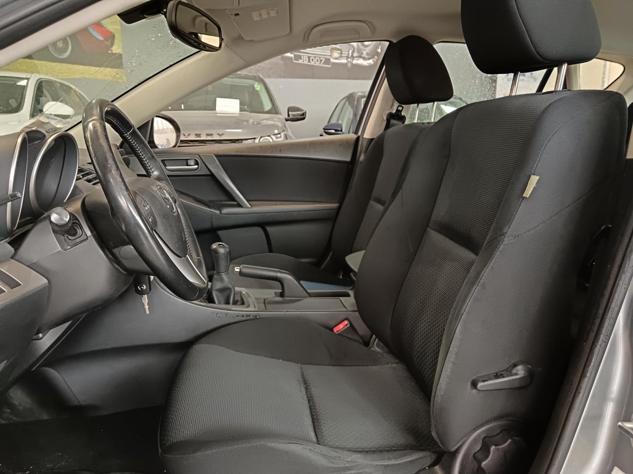 Mazda 3 Diesel Manuale
