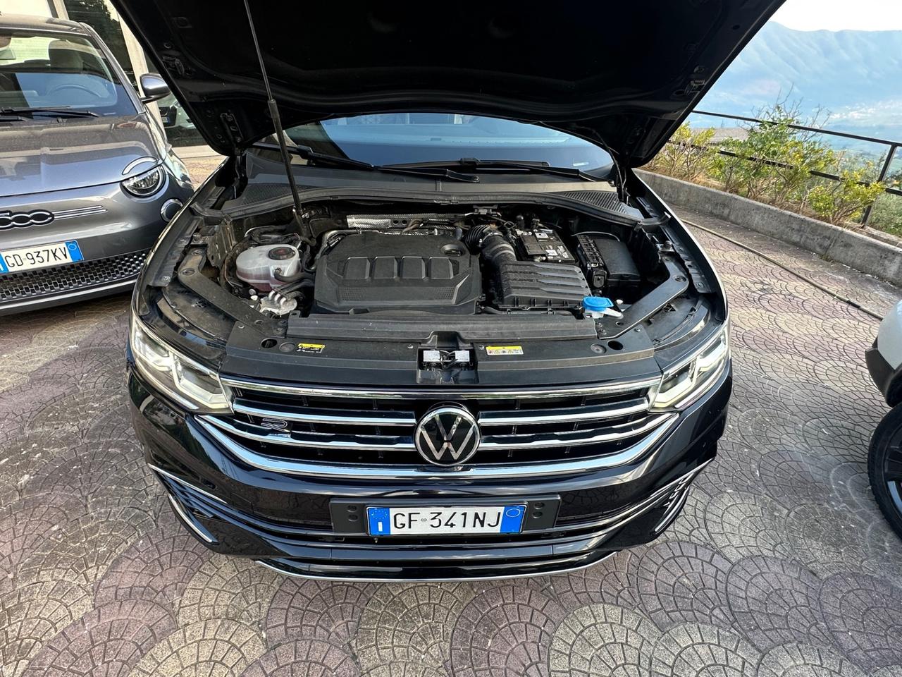 Volkswagen Tiguan 2.0 TDI 150 CV SCR DSG 4MOTION R-Line