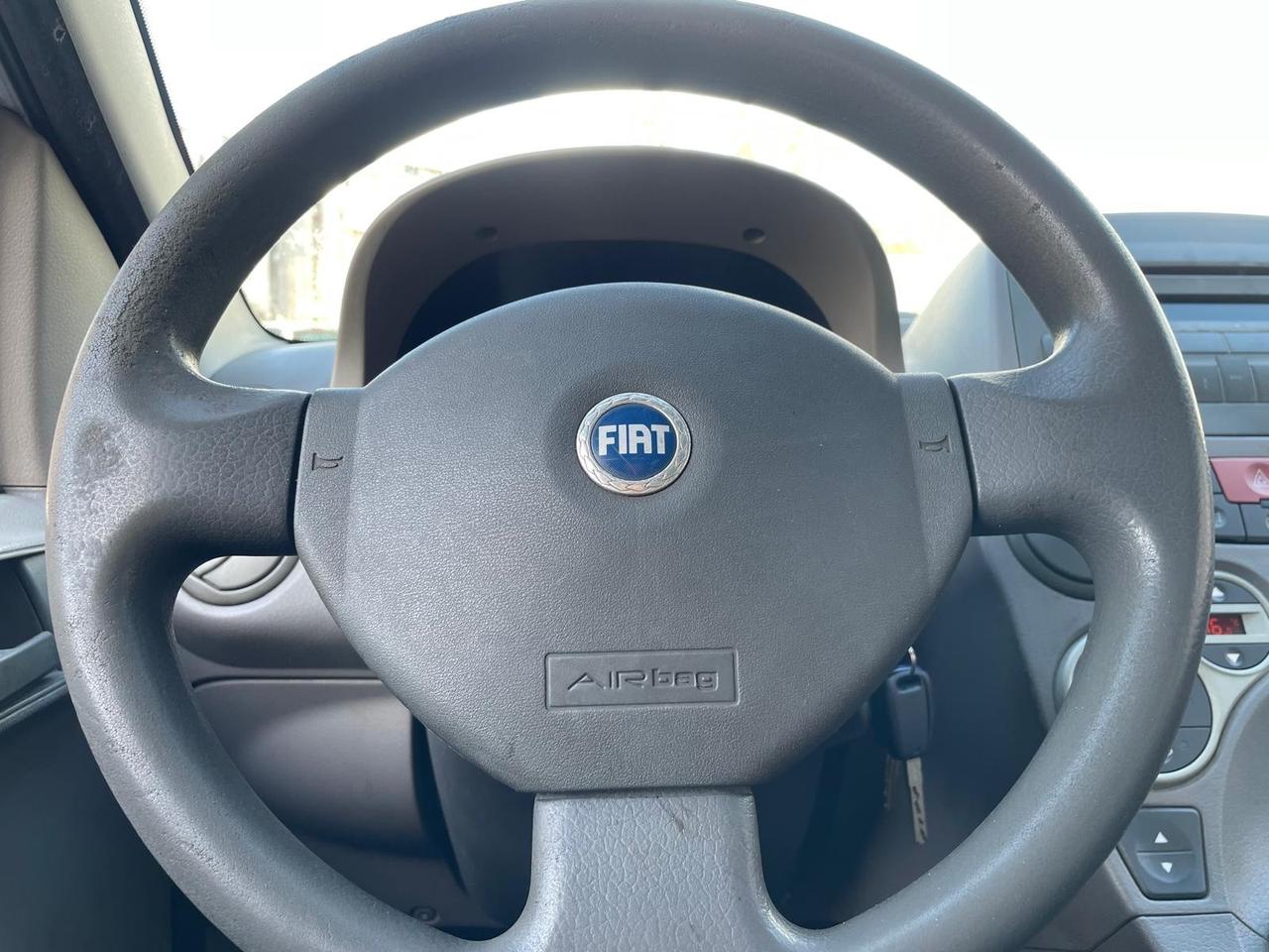 Fiat Panda 1.2 Emotion