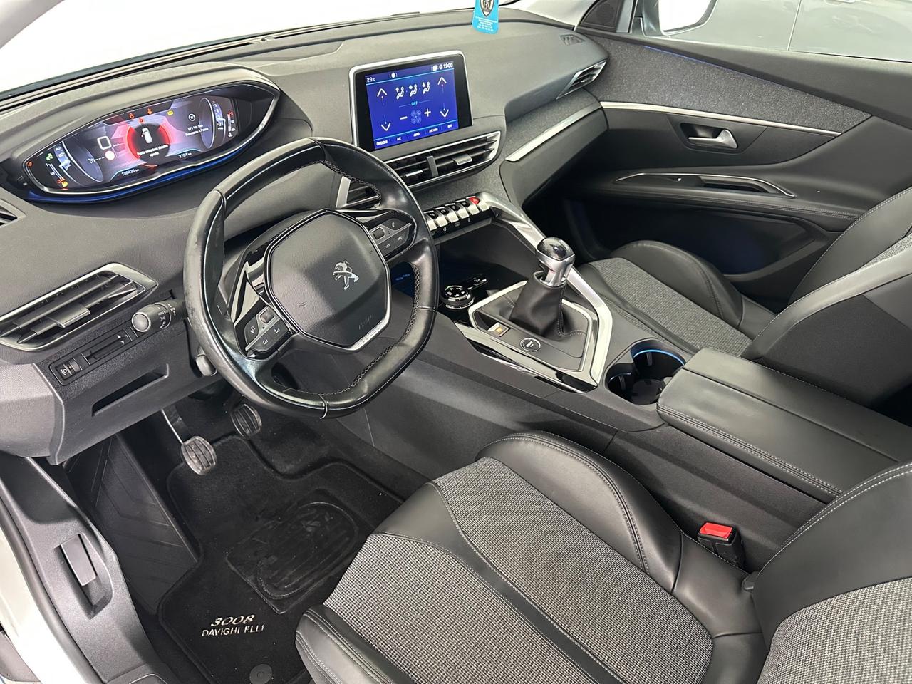 Peugeot 3008 BlueHDi 130 S&S Allure 2018