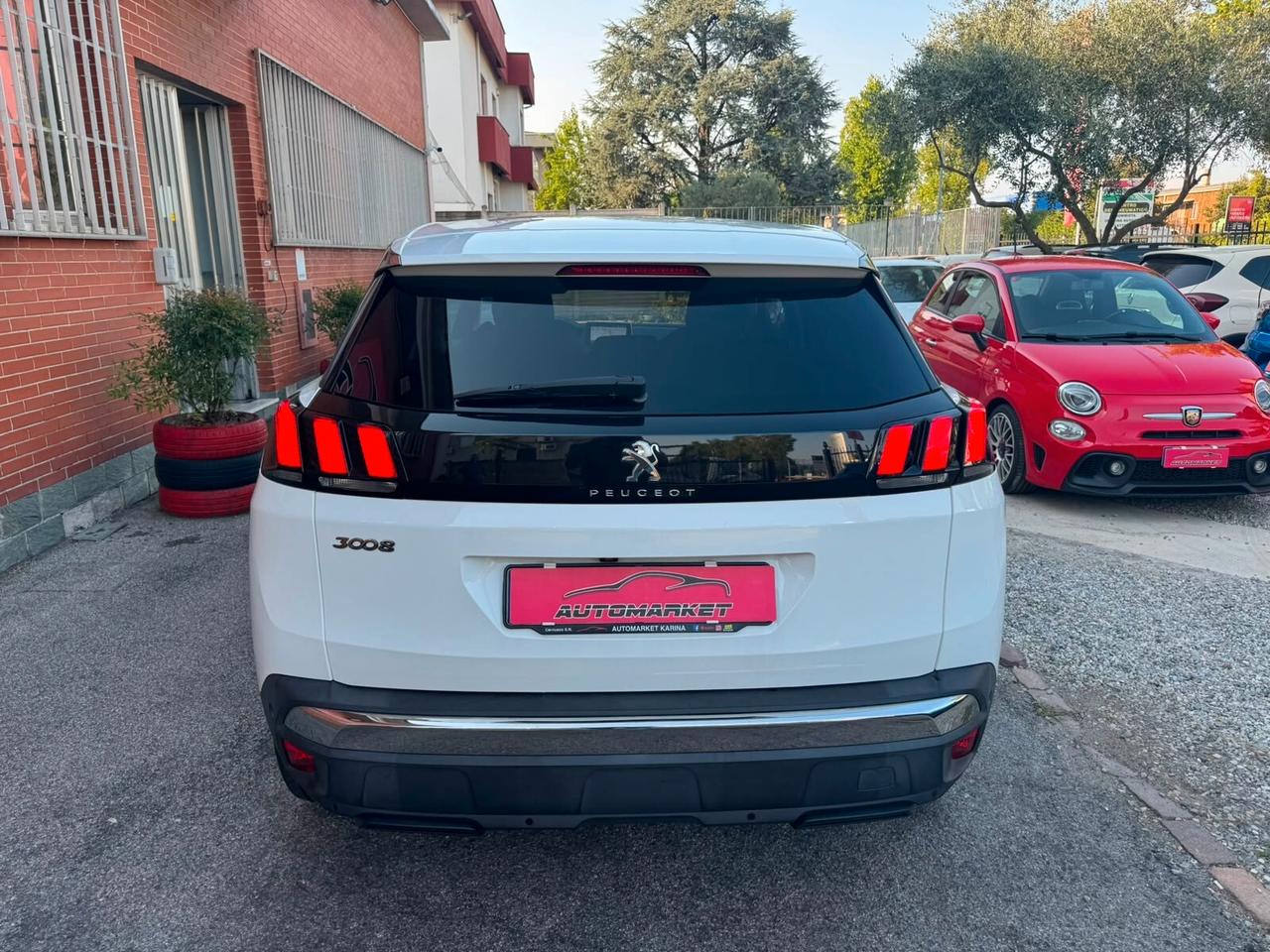 Peugeot 3008 1.5 BlueHDi 130CV EAT8 Allure