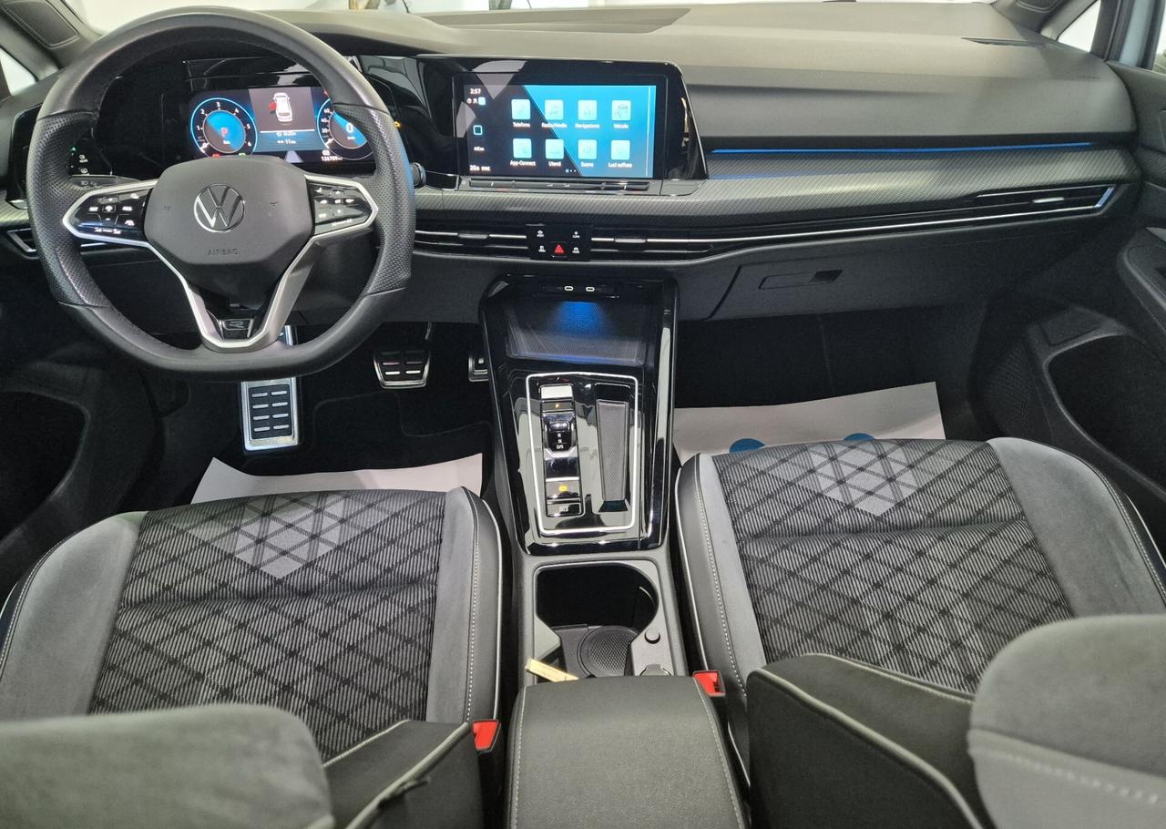 VOLKSWAGEN Golf Variant 2.0 TDI 150 CV DSG R-Line