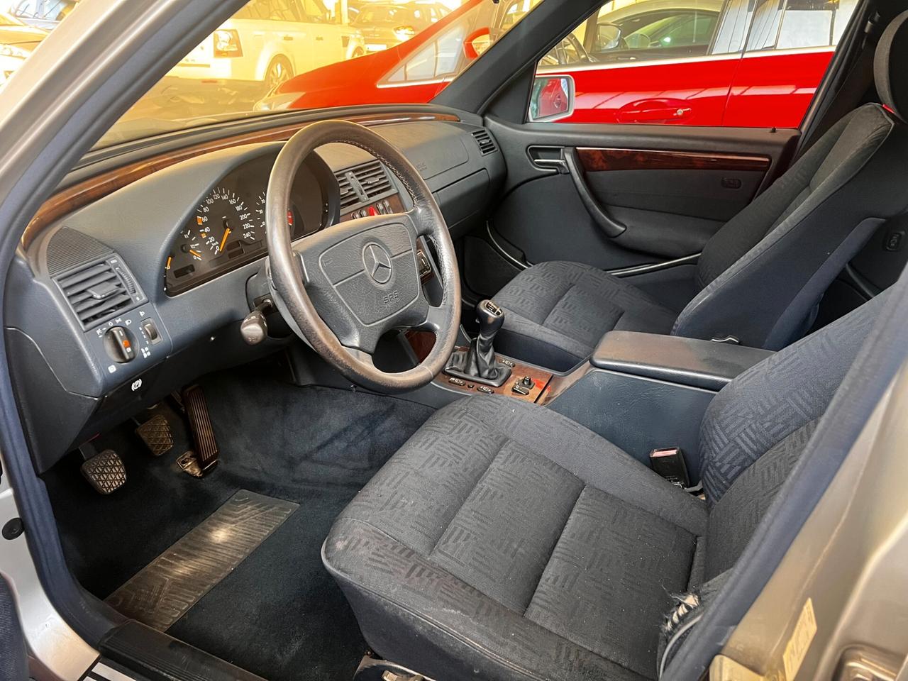 Mercedes-benz C 200 cat Elegance