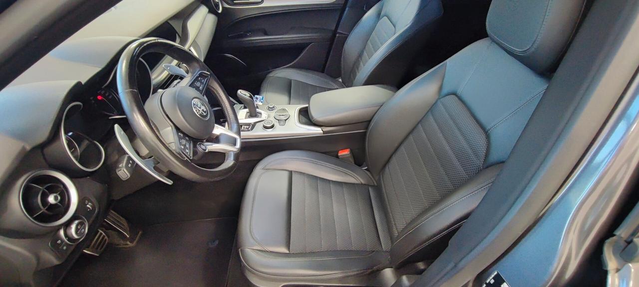 Alfa Romeo Stelvio 2.2 Turbodiesel 190 CV AT8 Q4 Sprint