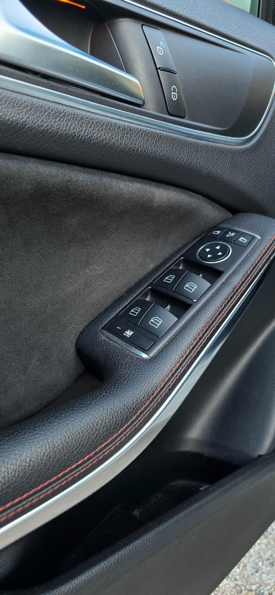 Mercedes-benz A 180 A 180 CDI Automatic Premium AMG