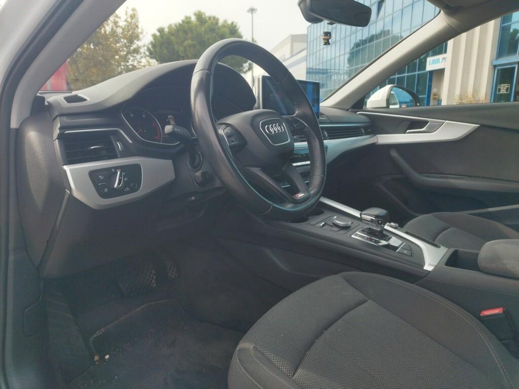 Audi A4 Avant 2.0 TDI 150 CV S tronic