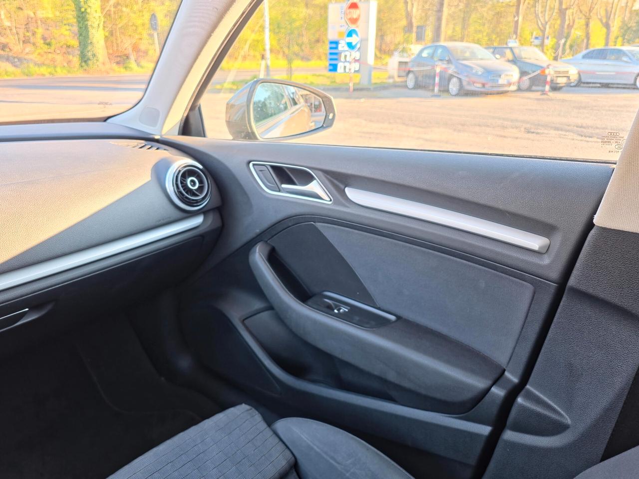 Audi A3 2.0 TDI 150 CV clean diesel S tronic Ambition 2014-E6 Automatico