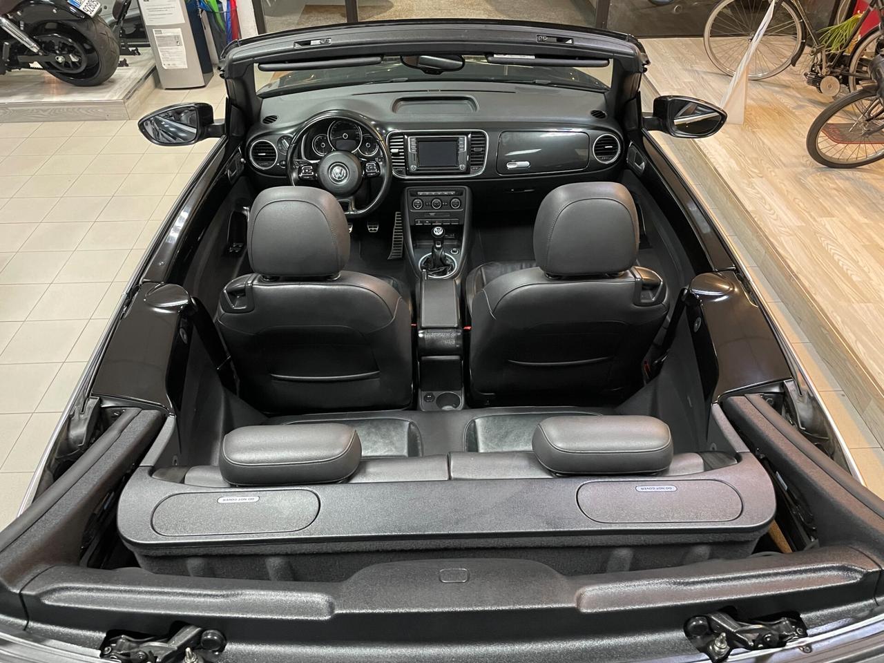 Volkswagen Maggiolino Cabrio 2.0 TDI Sport BlueMotion Technology FULL OPTIONAL PARI AL NUOVO!!!