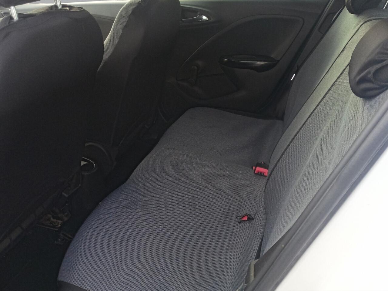 Opel Corsa 1.3 CDTI Coupé Black Edition