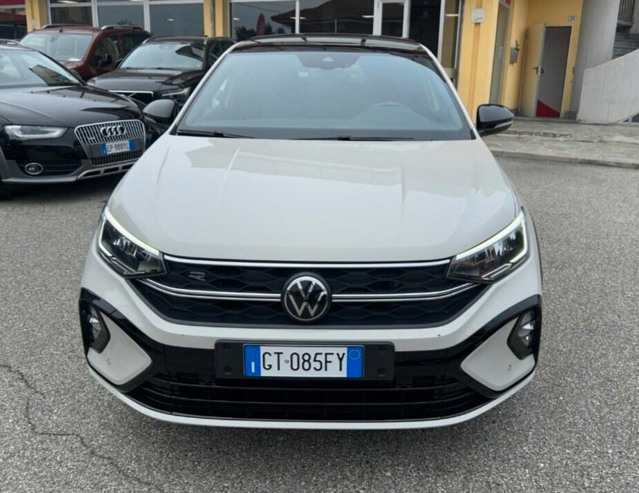 Volkswagen Taigo 1.0 TSI 110 CV R-Line TETTO