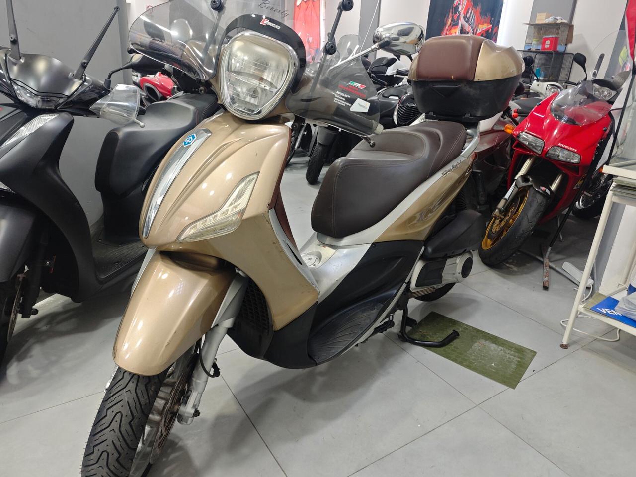 Piaggio Beverly 300 i.e. 300ie