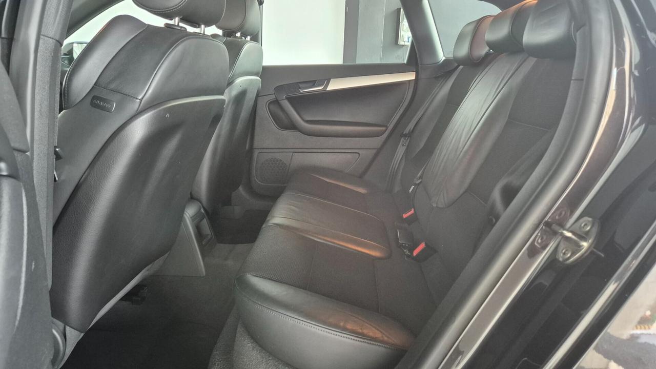 Audi A3 SPB 1.6 TDI 105 CV CR S tronic Ambition S line