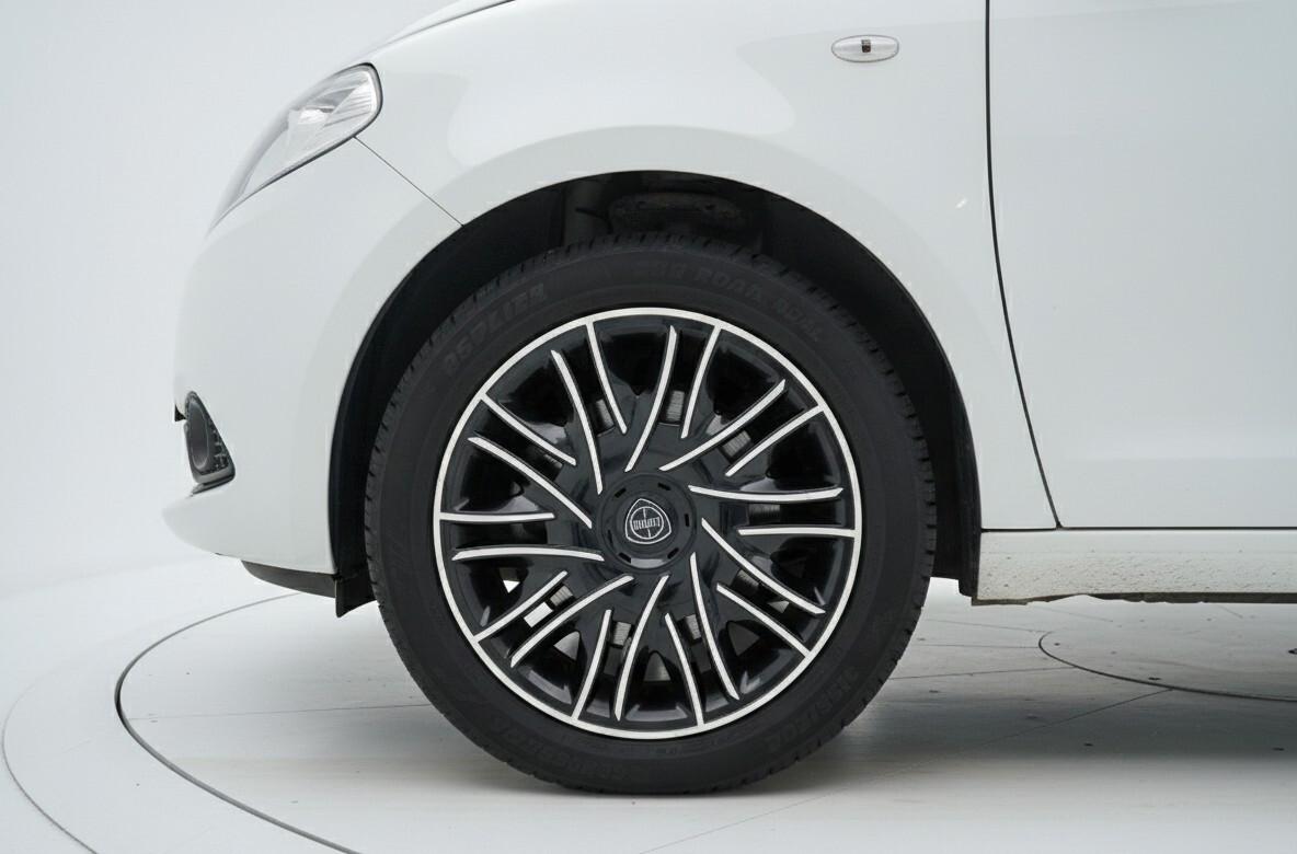 Lancia Ypsilon 1.2 GPL 69cv MYA ECOCHIC