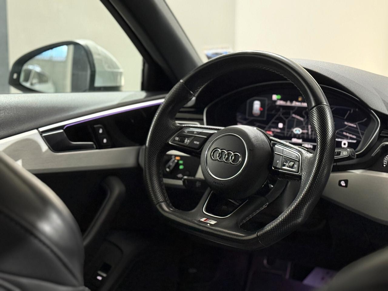 Audi A4 Avant 40 TDI quattro S tronic line edition