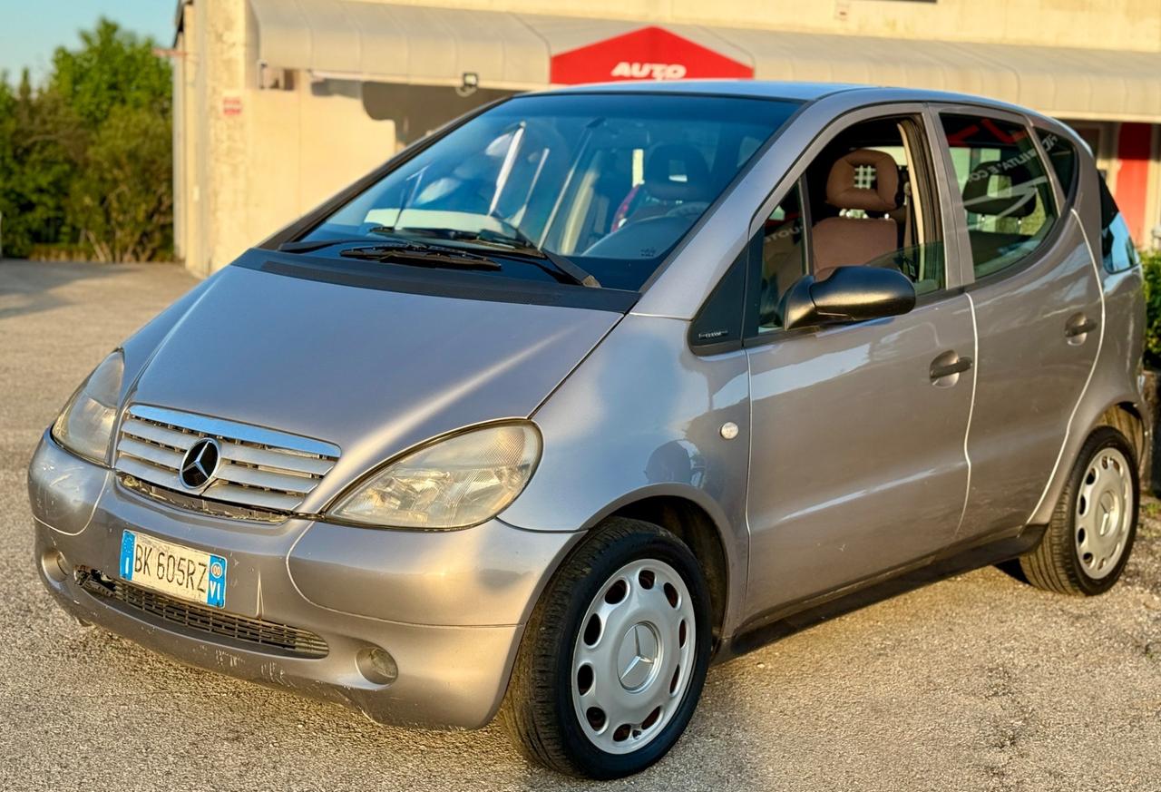 MERCEDES A 140I cat Avantgarde NEO PATENTATI