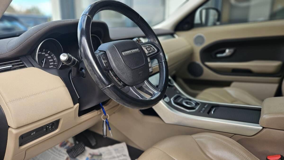 Land Rover Range Rover Evoque 2.2 td4 Prestige 150cv 5p