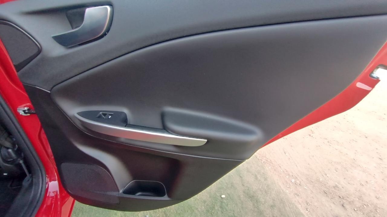 Alfa Romeo Giulietta 1.6 JTDm pari al nuovo 25000km