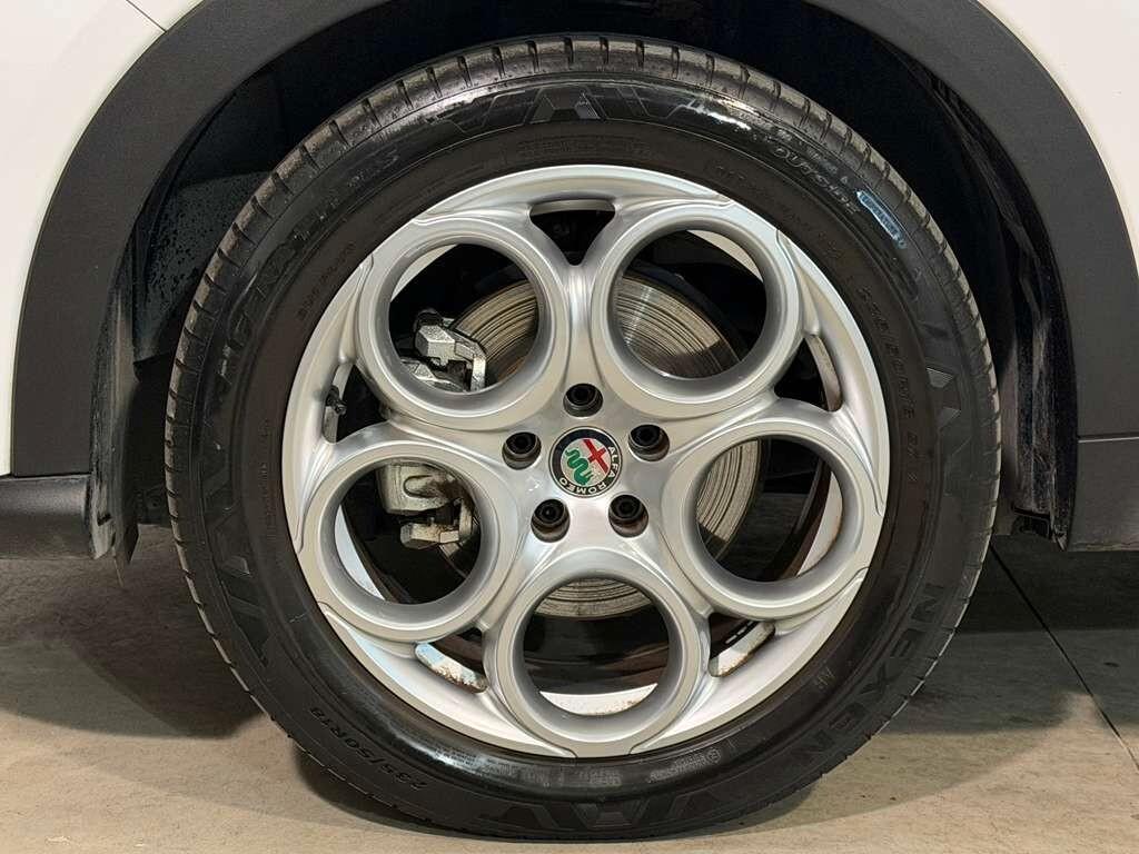 Alfa Romeo Tonale 1.5 130 CV MHEV TCT7 Super