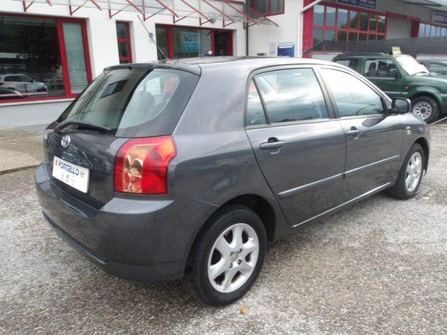 TOYOTA Corolla 1.4 D-4D AUTOMATICA 5p