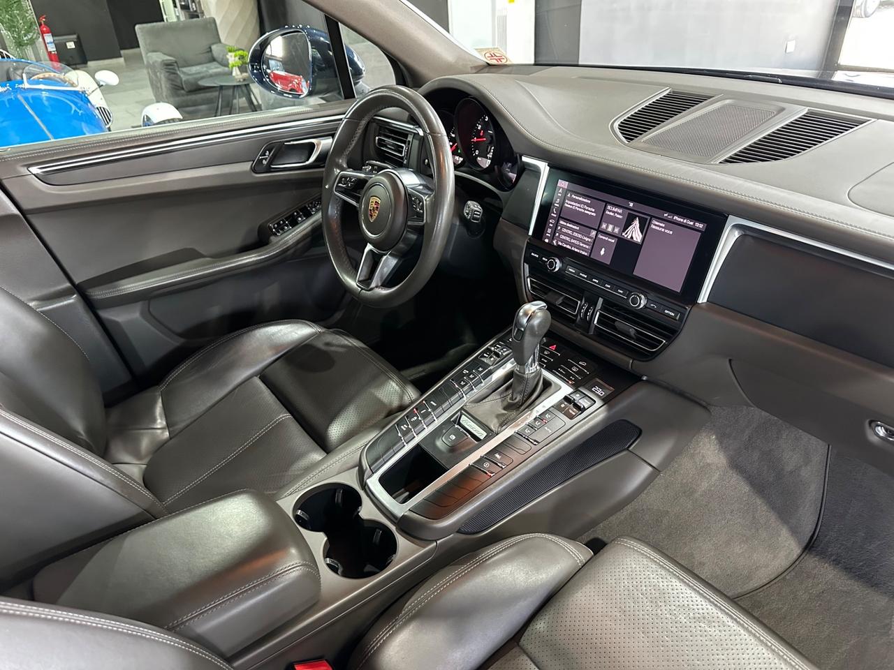 Porsche Macan 2.0 PASM