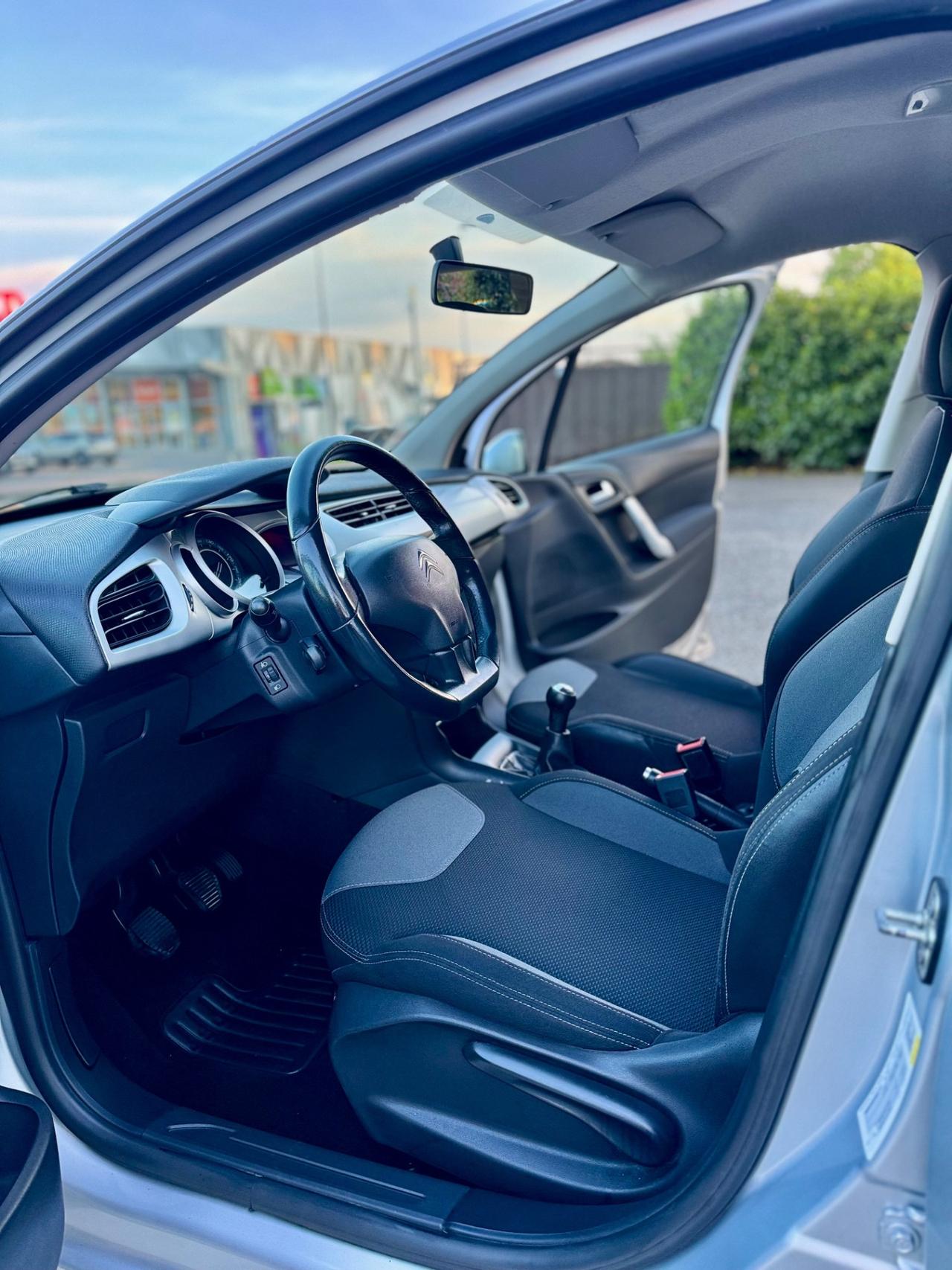 Citroen C3 1.2BENZINA 2013 85.000Km CERTIFICATI