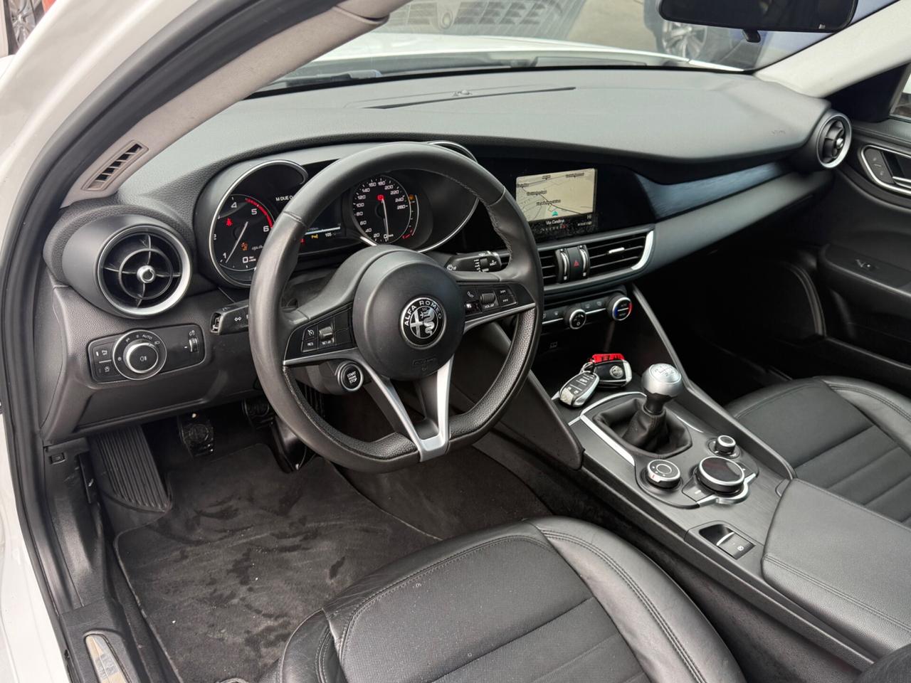 Giulia 2.2 180 CV/sport /rate/permute/E6