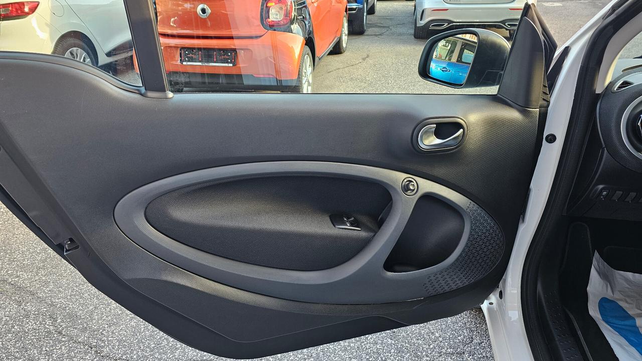Smart ForTwo 90 0.9 Turbo twinamic Passion UNIPRO CERCHI 16 NAV ANDROID
