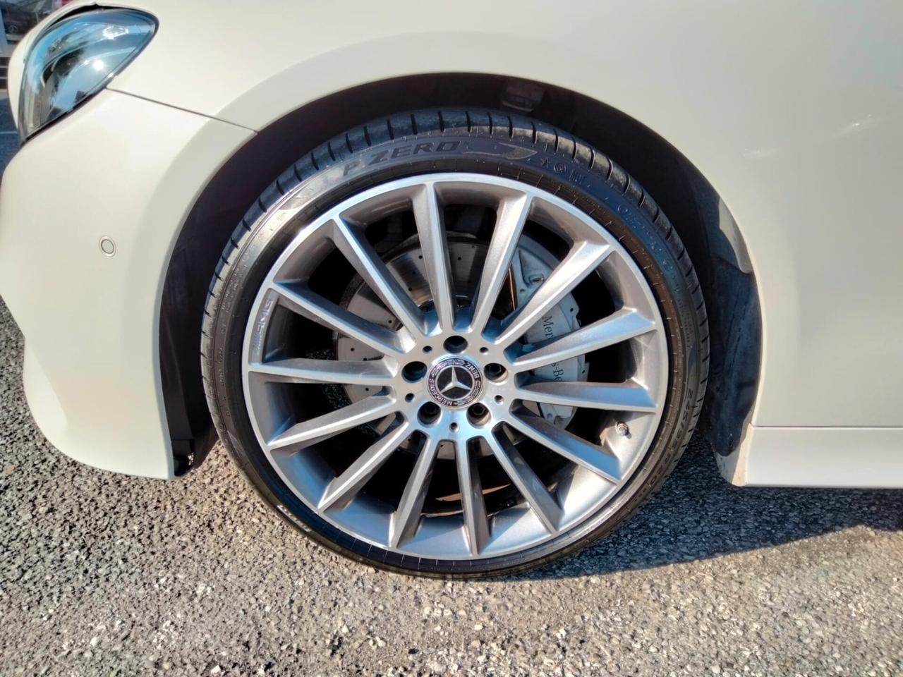 Mercedes-benz E 220 d Coupé Premium