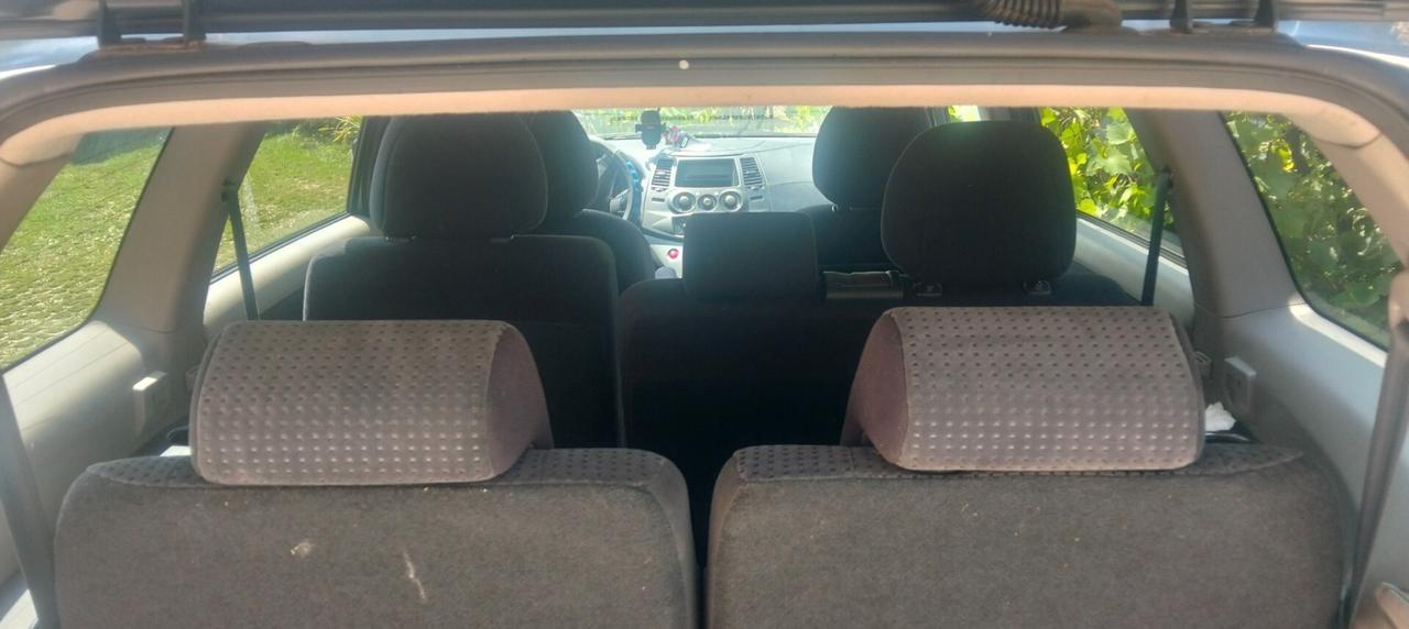 Mitsubishi Grandis 2.0 DI-D 7 posti Invite