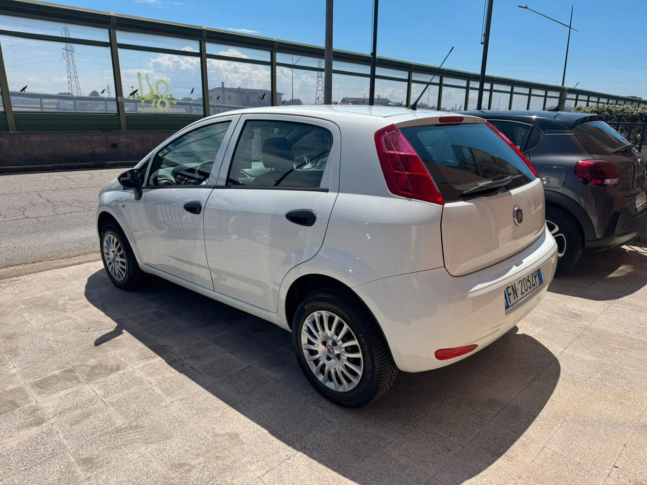 Fiat Punto 1.4 8V 5 porte Natural Power Street METANO