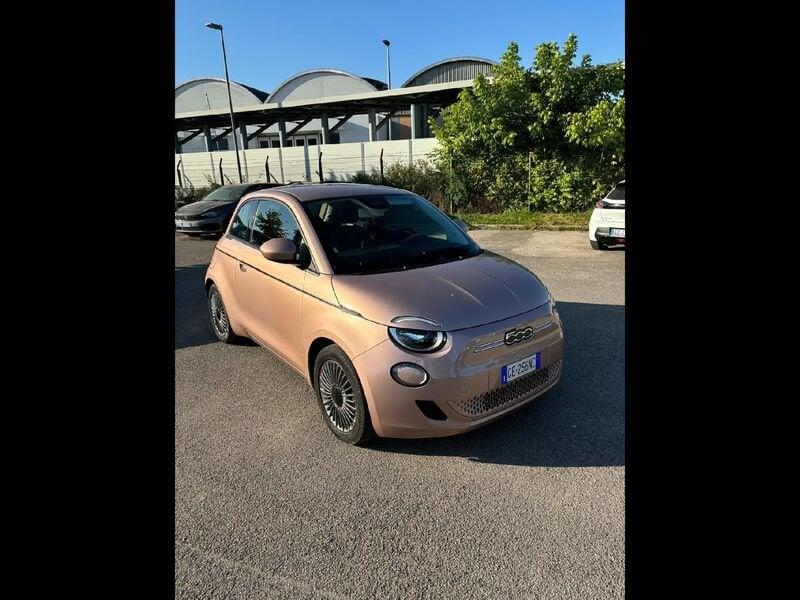 FIAT 500 500e Cabrio 42 kWh Icon +