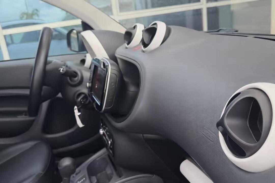 Smart ForTwo 70 1.0 twinamic Youngster cambio automatico