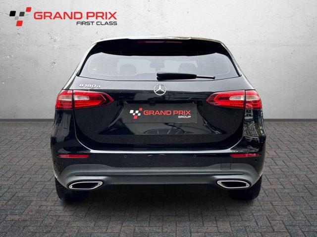 MERCEDES-BENZ B 180 d Executive