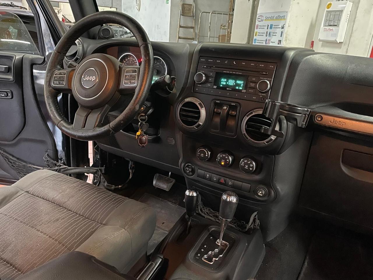 Jeep Wrangler 2.8 CRD DPF Sport Auto