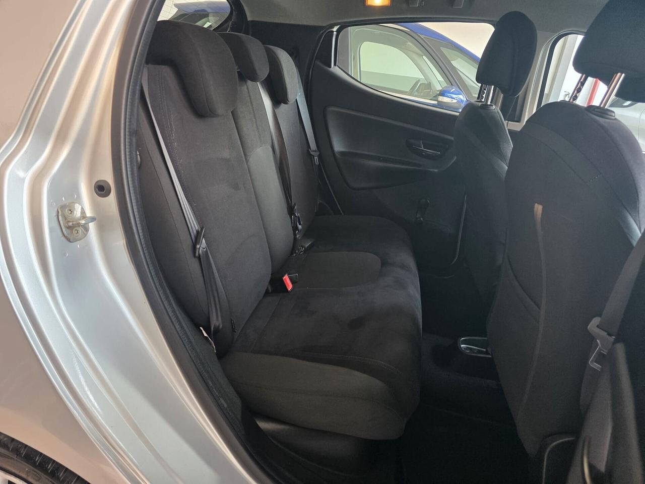 LANCIA YPSILON 1.2 BENZINA DEL NORD ITA 2013